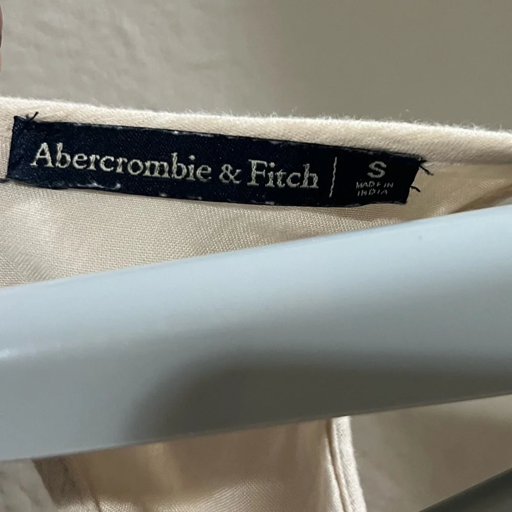 Abercrombie & Fitch Cream Garment